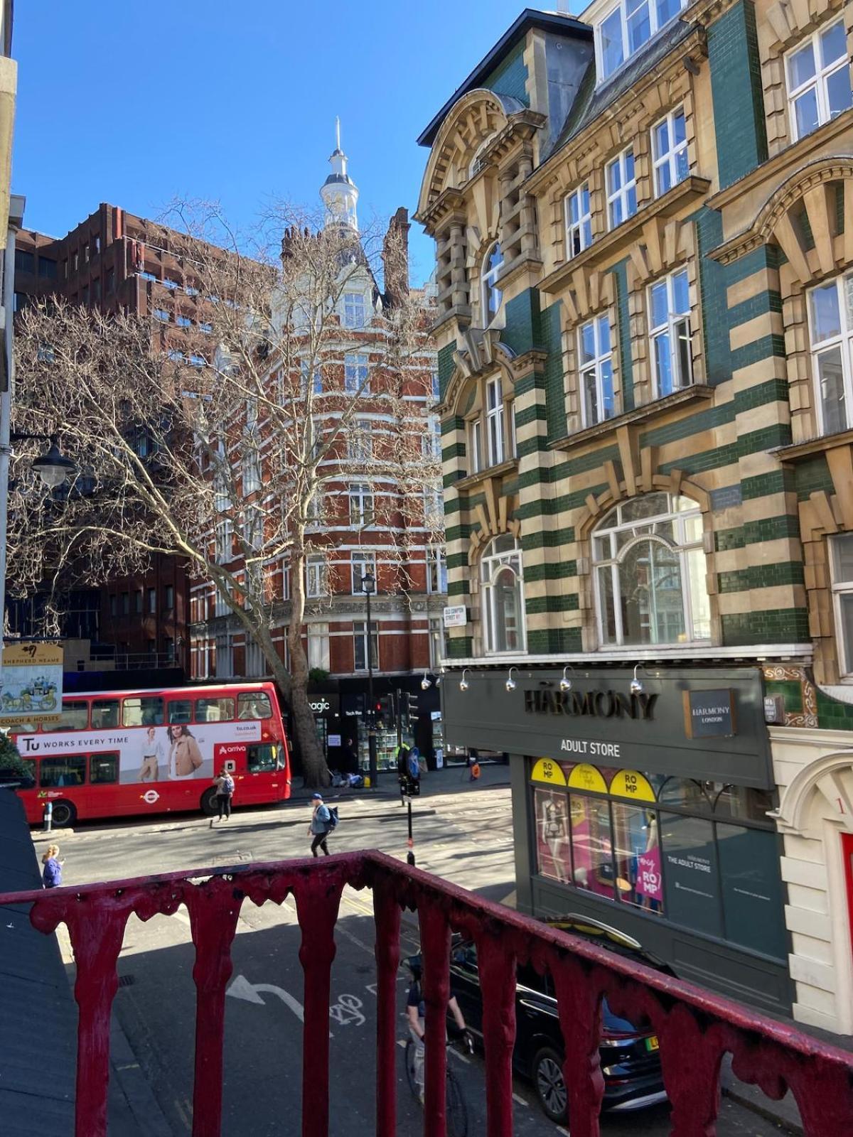 Stay In The Heart Of Soho ロンドン エクステリア 写真